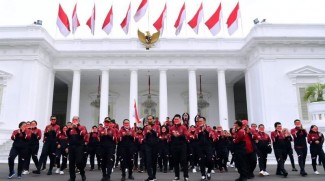 Menpora Lepas 499 Kontingen Indonesia ke Vietnam