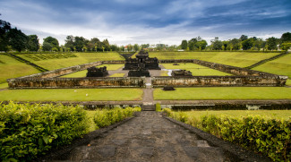 Bagaimana Hukum Berwisata ke Candi? Ini Pandangan MUI Jatim