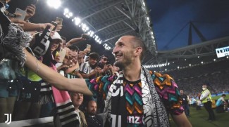 Momen Haru Giorgio Chiellini, Akhiri 17 Tahun Pengabdian di Juventus