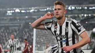 Chiellini Hengkang, Juventus Pagari De Ligt dengan Kontrak Baru