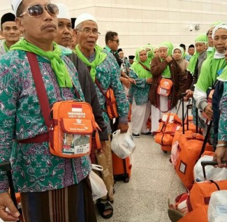 Dipuji Anak Raja Salman, Ini Awal Mula Seragam Batik Jemaah Haji Indonesia