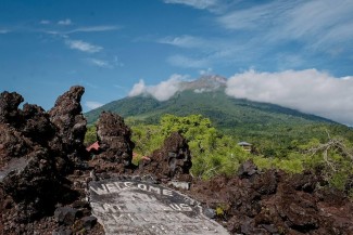 Menparekraf Dukung Pengembangan Geowisata Batu Angus di Ternate