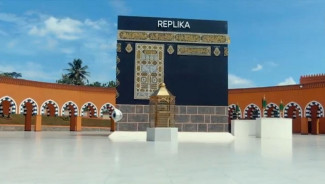 5 Masjid yang Punya Sarana Manasik Haji, Obat Rindu Tanah Suci