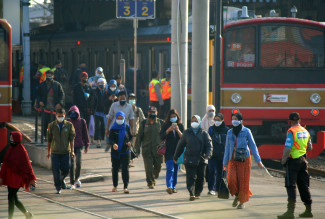 Imbas Kecelakaan di Tambun, Perjalanan KA Jarak Jauh dan KRL Terhambat