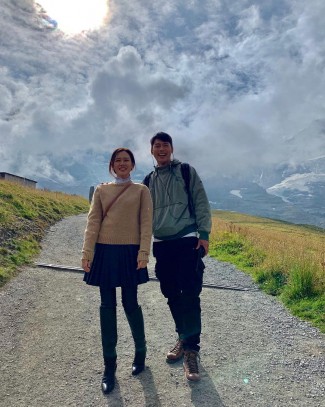 Kabar Bahagia, Son Ye Jin dan Hyun Bin Umumkan Kehamilan
