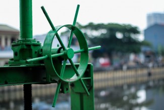 Hujan Guyur Jakarta, Status Pintu Air Manggarai Waspada