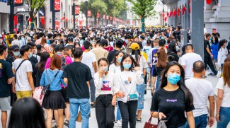 Kasus Covid-19 Meningkat, Wuhan Tutup Perkantoran dan Transportasi Umum