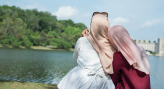 Surat An-Nur Ayat 31: Wanita Wajib Jaga Aurat dengan Berjilbab