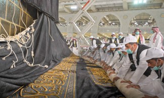 Kiswah Baru Kakbah Jadi yang Termahal Seharga Rp100 Miliar