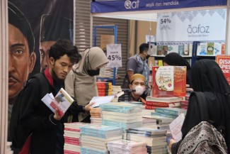 Menikmati Surga Buku di Islamic Book Fair 2022