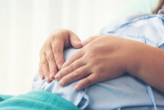 Penjelasan Darah Nifas Perempuan dan Hukumnya dalam Islam