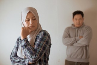 Cara Menyikapi Pasangan Selingkuh Menurut Buya Yahya