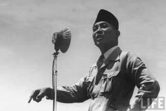 Pidato Bung Karno: Sebelum Al-Quran Jadi UUD, Manusia Bertengkar Terus
