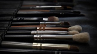 Kosmetik Wajib Halal karena Berpotensi Terserap Tubuh