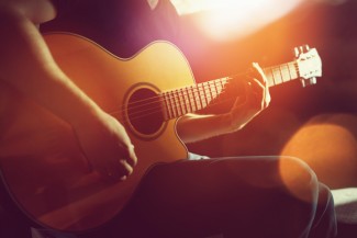 Viral Dinyanyikan Farel Prayoga, Ini Lirik dan Kunci Gitar Lagu Ojo Dibandingke