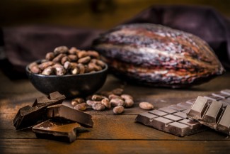 Selain Atasi Bad Mood, Ini Manfaat Lain Ngemil Sebatang Cokelat