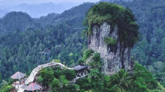 5 Jenis Wisata yang Paling Disukai Masyarakat Indonesia