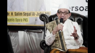 Habib Salim Segaf Didaulat Jabat Ketua Persatuan Ulama Internasional