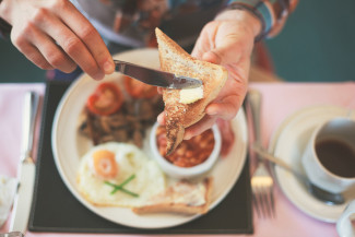 Jangan Terlewat Sarapan Apalagi Sampai Abaikan Makan Siang