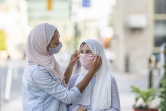 Virus Corona Masih Ada, Ahli Sarankan Jangan Lepas Masker