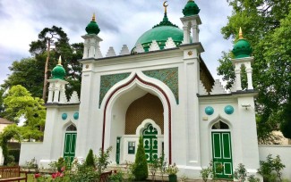 Masjid Shah Jahan, Masjid Pertama yang Dibangun di Inggris