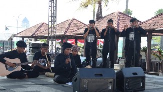 Grup Karinding Oetara, Pilih Bermusik untuk Berdakwah