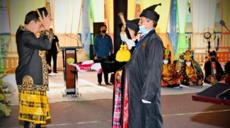 Presiden Jokowi Dianugerahi Gelar Kesultanan Buton, Ini Maknanya