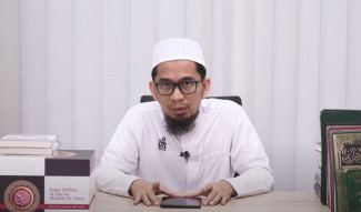 Dua Waktu Mustajab untuk Berdoa, Ini Kata Ustaz Adi Hidayat