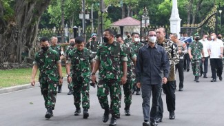 Peringatan HUT ke-77 TNI Digelar di Halaman Istana Merdeka