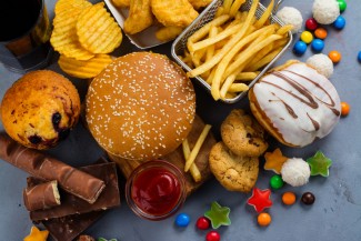Tak Ingin Kolesterol Naik, Hindari Lima Makanan Ini