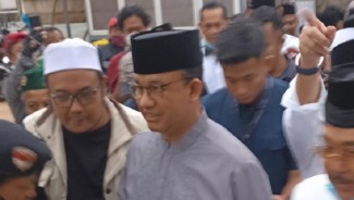 Soft Opening Masjid At Tabayyun Dihadiri Anies Baswedan