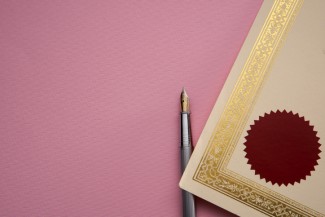 Bukan Lewat Kertas, Begini Cara Cek Ijazah Asli atau Palsu