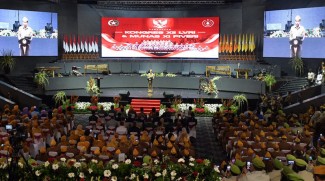 Jokowi Kembali Tekankan Stop Ekspor Bahan Mentah