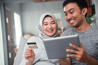 Jelang Akhir Tahun Tren Belanja Daring di Ponsel Meningkat