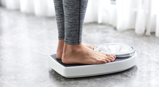 5 Tips Turunkan Berat Badan Aman dan Sehat Menurut Pakar Gizi