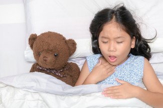 Cara Atasi Gejala Omicron XBB Batuk dan Pilek Tanpa Obat Sirop