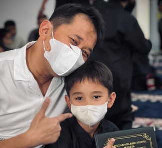Hanung Bramantyo Terharu, Sang Anak Raih Nilai Sempurna di Pelajaran Agama