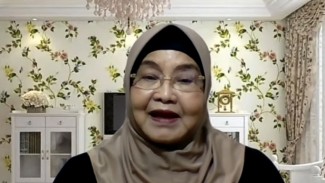 Siti Fadilah Supari: Penyebab Gangguan Ginjal Akut Tak Hanya Obat Sirup