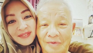 Ayah Angelina Sondakh Meninggal, Banyak Artis Ucapkan Duka Cita