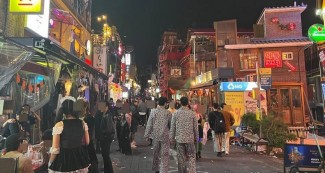 Pesta Halloween Dilaporkan Tetap Berjalan Meski Korban Berjatuhan di Itaewon