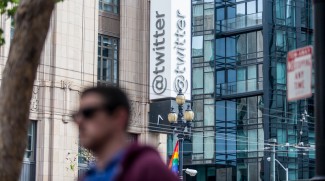 PHK Massal Karyawan, Twitter Kosongkan Kantor