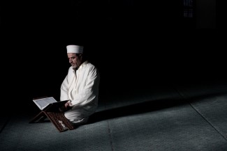 Anjuran Rasulullah, Membaca Al Quran dengan Dilagukan