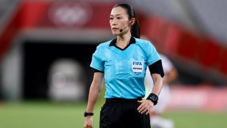 Profil 3 Wasit Wanita Sang Pengadil Lapangan di Qatar