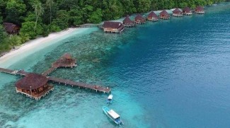 Keindahan Pantai Ora, Wisata Alam Tersembunyi di Indonesia Timur