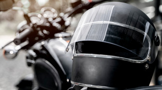 Cara Mencuci Helm yang Benar, Jangan Biarkan Lembab dan Bau