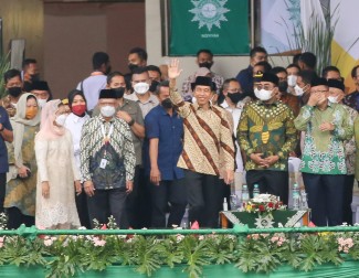 Jokowi Minta Muhammadiyah dan Aisyiyah Sebarkan Islam Berkemajuan