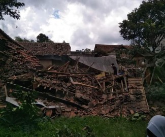 Akibat Gempa, BMKG: Bangunan Rusak dan Longsor di Cianjur
