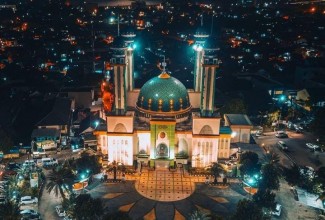 Masjid Agung Al Barkah Jadi Destinasi Wisata Religi di Kota Bekasi