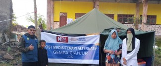 Terapis Laznas Dewan Dakwah Bantu Pulihkan Kesehatan Penyintas