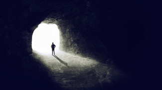 Kajian Ahad Pagi: Kehidupan Semu dan Kehidupan Hakiki